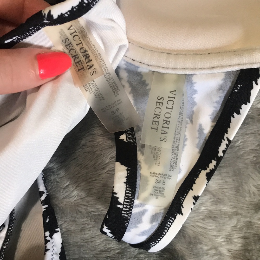 Victoria secret Zebra bikini - Picture 5 of 5